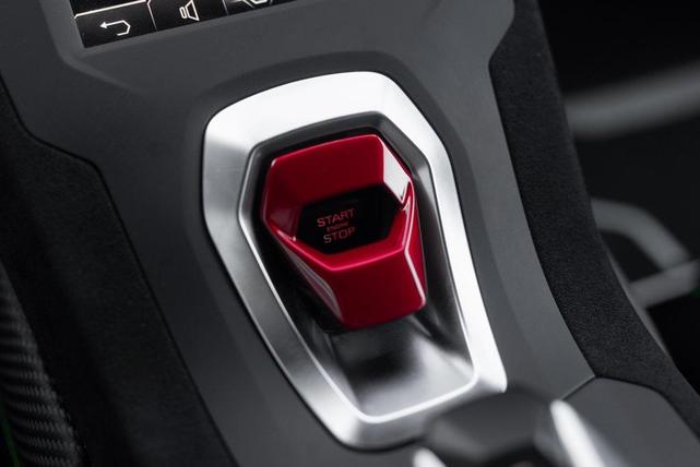 Photo of 2022 Nero Noctis Metallic Lamborghini Huracan STO
