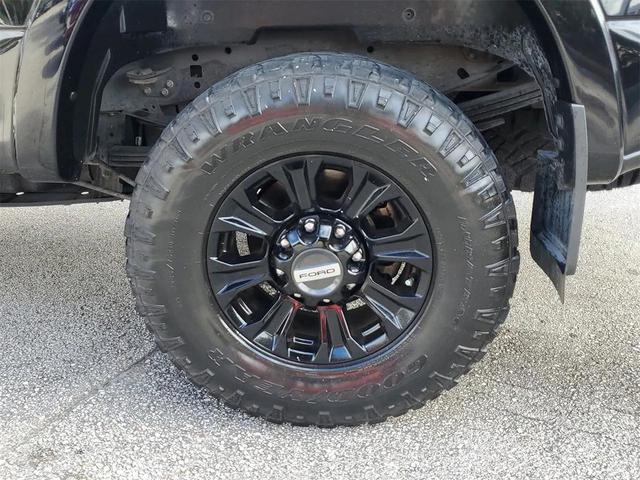 Photo of 2020 Agate Black Metallic Ford F-250