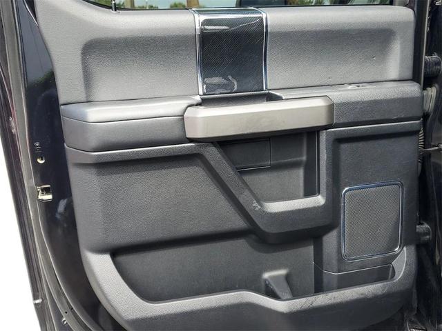 Photo of 2020 Agate Black Metallic Ford F-250