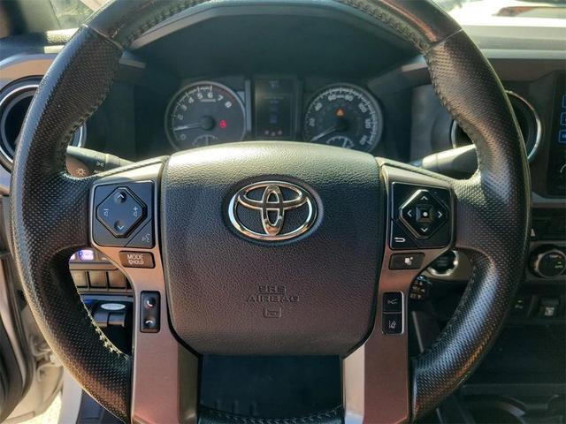 Photo of 2019 Super White Toyota Tacoma