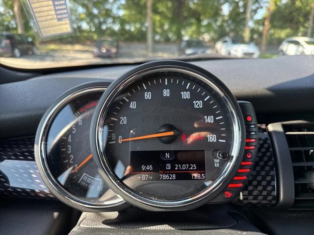 Photo of 2016 Midnight Black Metallic MINI Hardtop