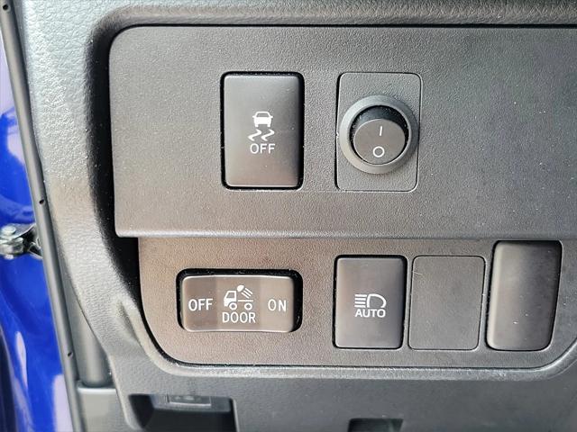 Photo of 2023 Blue Crush Metallic Toyota Tacoma