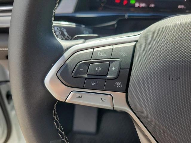 Photo of 2025 Opal White Pearl Volkswagen Atlas Cross Sport