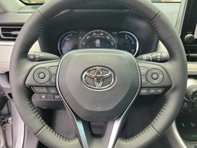 Photo of 2025 Silver Sky Metallic Toyota RAV4 Hybrid