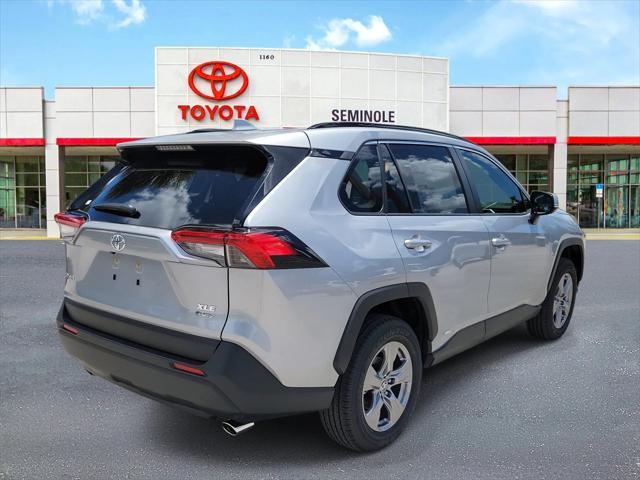 Photo of 2025 Silver Sky Metallic Toyota RAV4 Hybrid