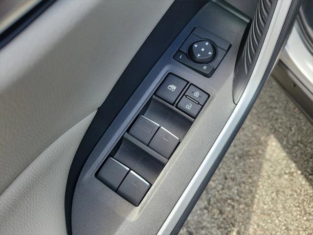 Photo of 2025 Silver Sky Metallic Toyota RAV4 Hybrid
