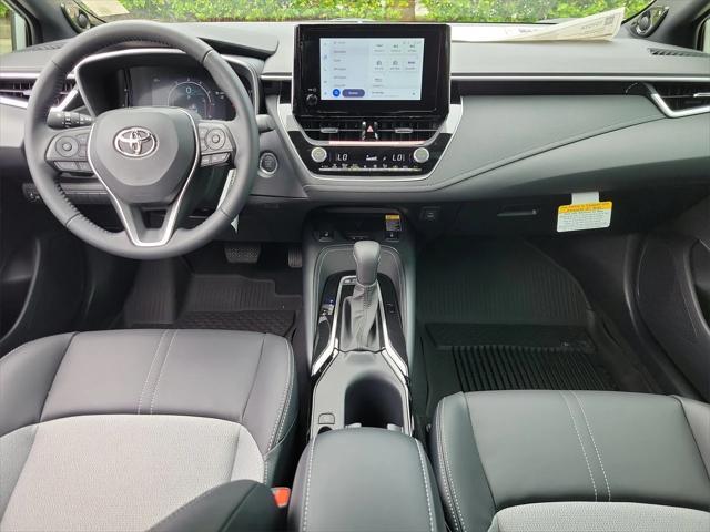 Photo of 2025 Classic Silver Metallic Toyota Corolla