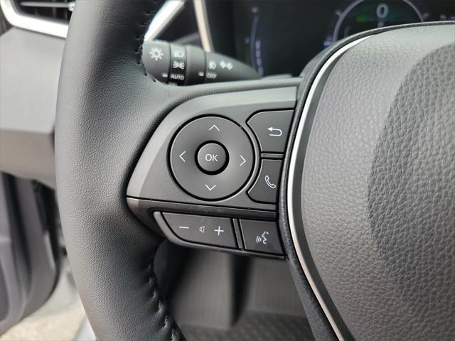 Photo of 2025 Classic Silver Metallic Toyota Corolla