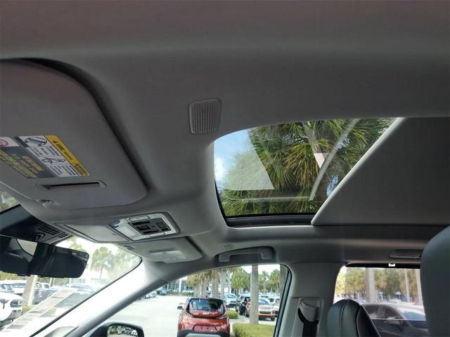 Photo of 2025 Heavy Metal Toyota Grand Highlander