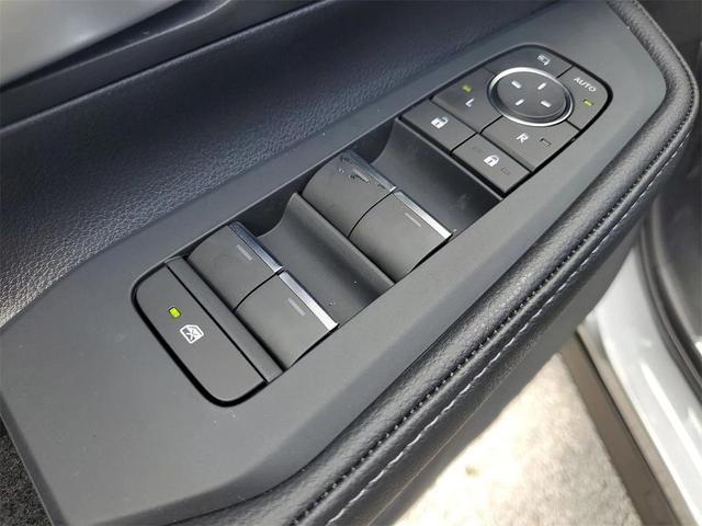 Photo of 2025 Heavy Metal Toyota Grand Highlander