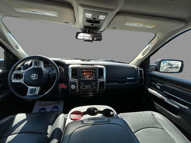 Photo of 2017 Brilliant Black Crystal Pearlcoat RAM 1500