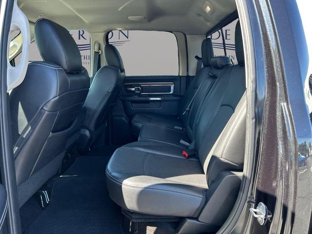 Photo of 2017 Brilliant Black Crystal Pearlcoat RAM 1500