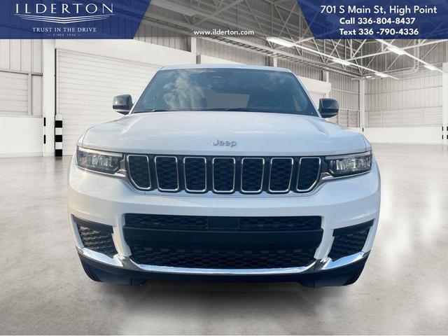 Photo of 2025 Bright White Clearcoat Jeep Grand Cherokee L