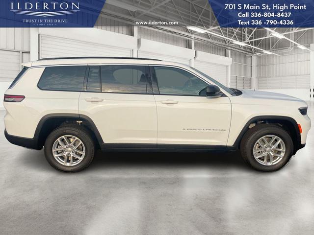 Photo of 2025 Bright White Clearcoat Jeep Grand Cherokee L