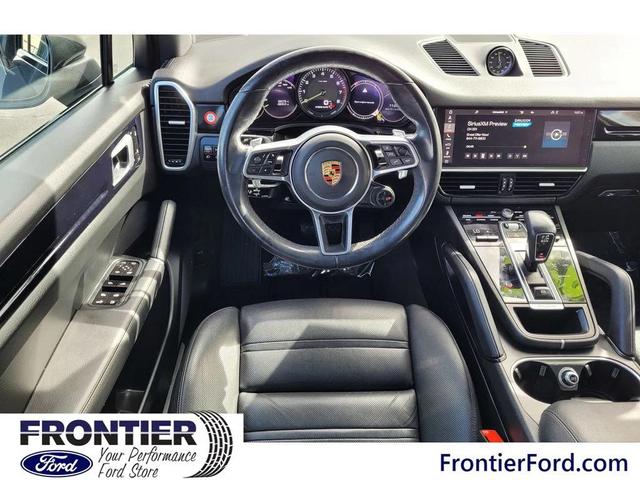 Photo of 2021 Quartzite Grey Porsche Cayenne