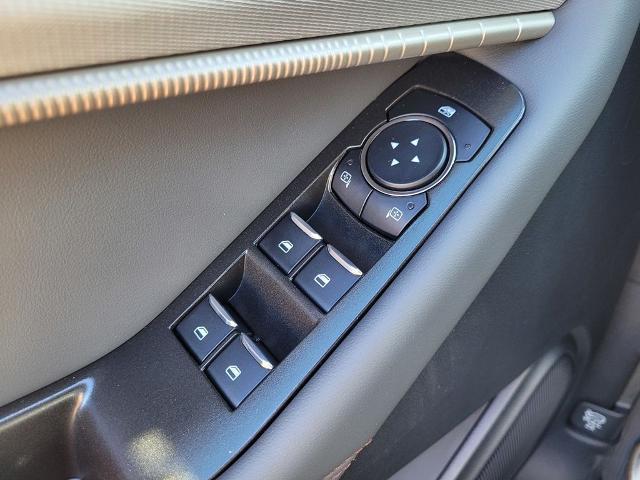 Photo of 2025 Carbonized Gray Metallic Ford Explorer