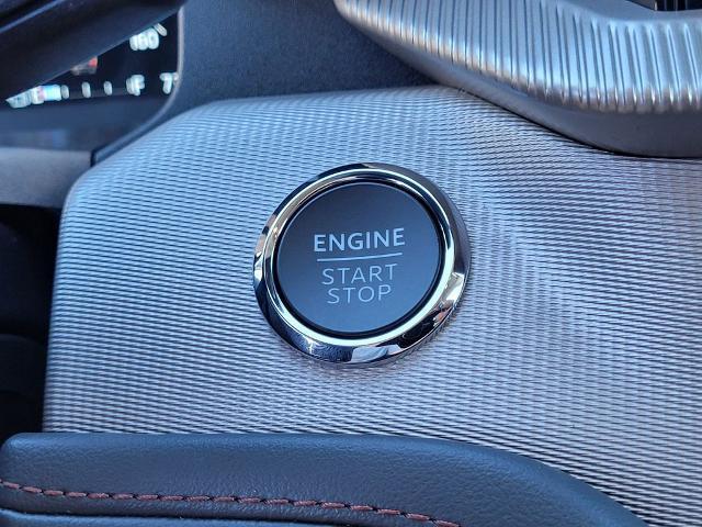 Photo of 2025 Carbonized Gray Metallic Ford Explorer