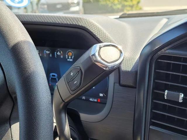 Photo of 2025 Oxford White Ford F-150