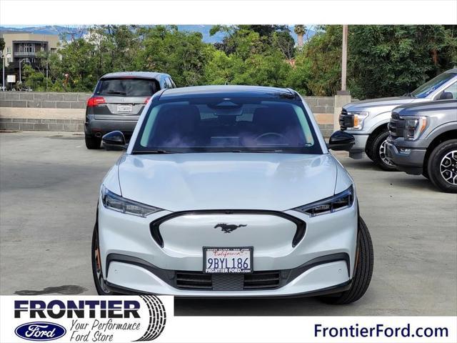 Photo of 2022 White Metallic Ford Mustang Mach-E