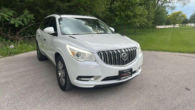 Photo of 2017 White Frost Tricoat Buick Enclave