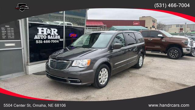 2016 Chrysler Town & Country
