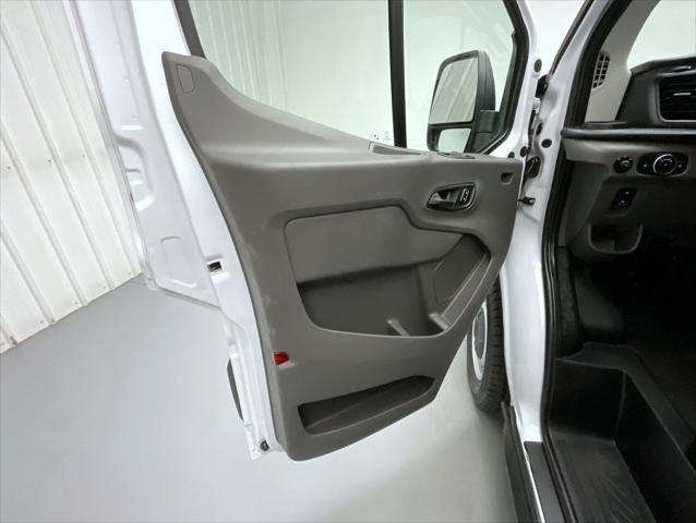 Photo of 2023 Oxford White Ford Transit-350