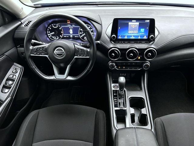 Photo of 2022 Electric Blue Metallic Nissan Sentra
