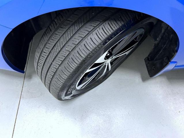 Photo of 2022 Electric Blue Metallic Nissan Sentra