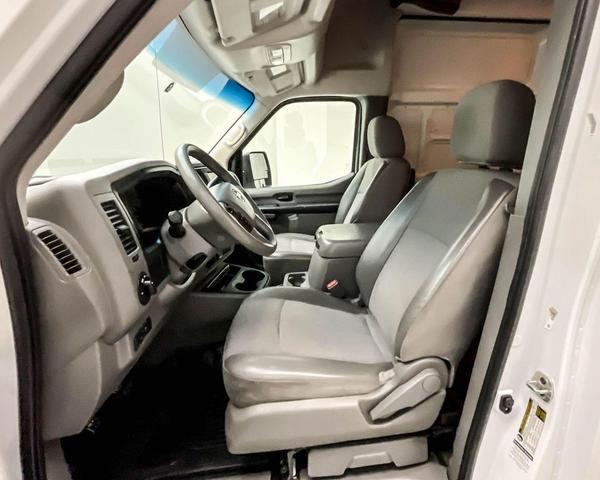 Photo of 2021 Glacier White Nissan NV Cargo NV2500 HD