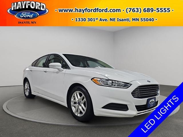 Photo of 2016 Oxford White Ford Fusion