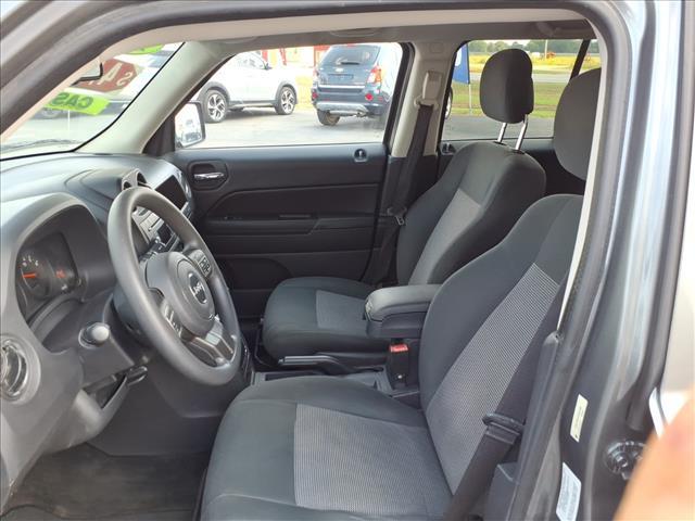 Photo of 2012 Black Clearcoat Jeep Patriot