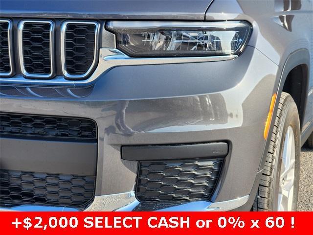 Photo of 2025 Metallic Jeep Grand Cherokee L