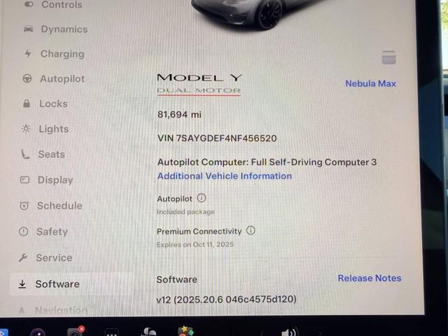 Photo of 2022 Gray Tesla Model Y