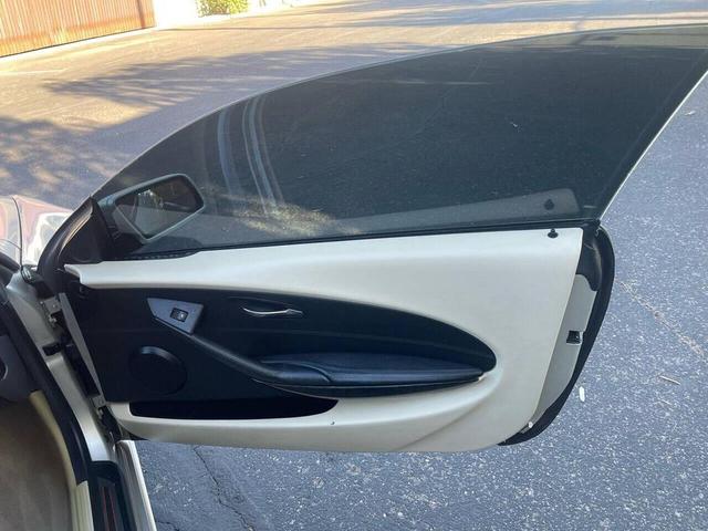 Photo of 2007 Silver BMW 650