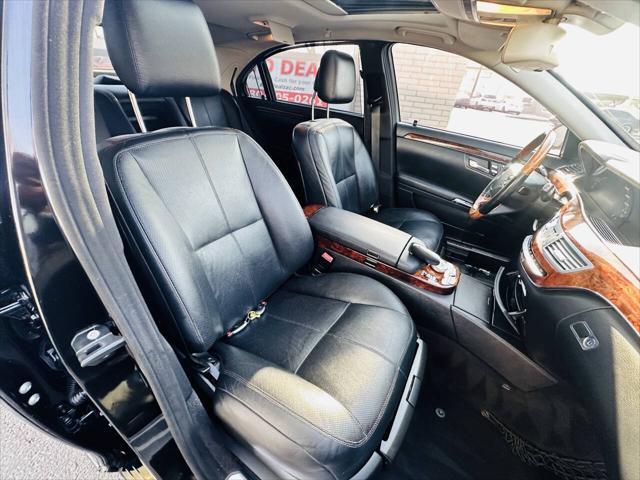 Photo of 2008 Black Mercedes-Benz S-Class
