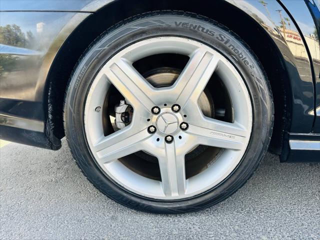 Photo of 2008 Black Mercedes-Benz S-Class