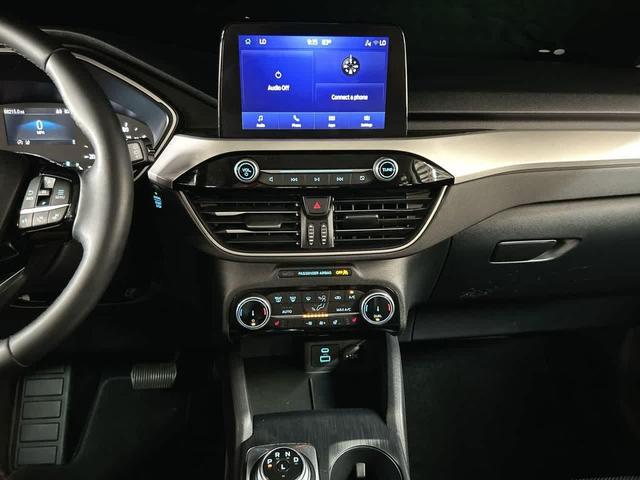 Photo of 2022 STONE BLUE METALLIC Ford Escape