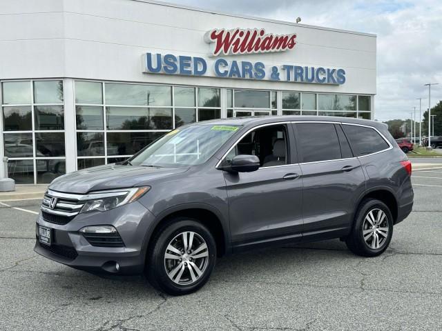 Photo of 2017 Modern Steel Metallic Honda Pilot