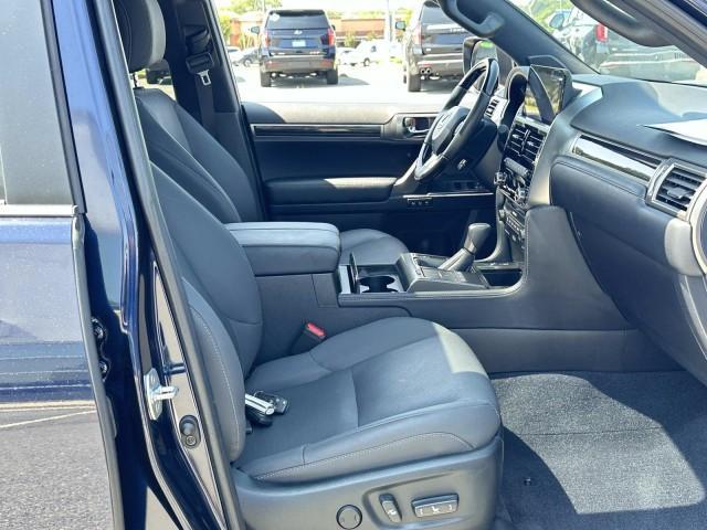 Photo of 2023 Nightfall Mica Lexus GX 460