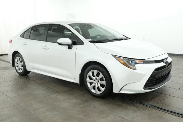 Photo of 2025 Wind Chill Pearl Toyota Corolla