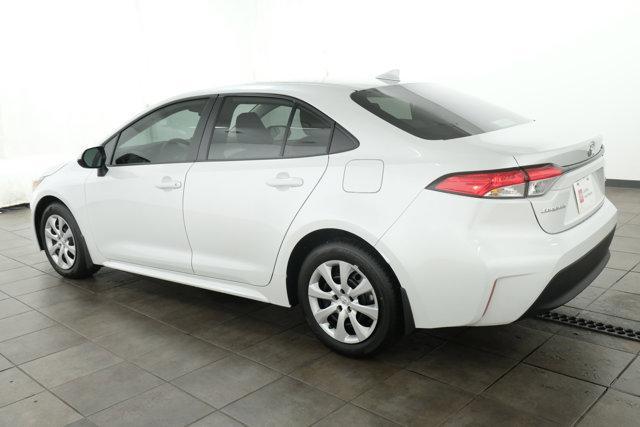 Photo of 2025 Wind Chill Pearl Toyota Corolla