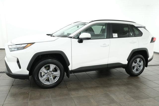 Photo of 2025 Ice Cap Toyota RAV4