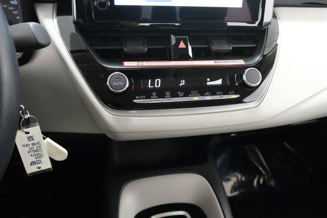 Photo of 2025 Wind Chill Pearl Toyota Corolla