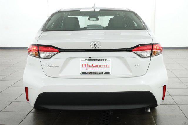 Photo of 2025 Wind Chill Pearl Toyota Corolla