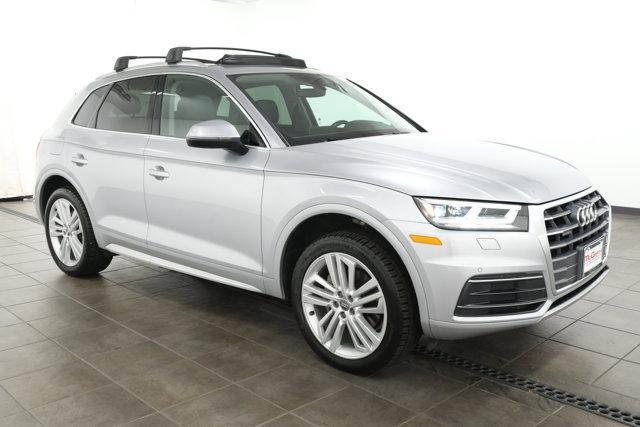 Photo of 2018 Silver Metallic Audi Q5