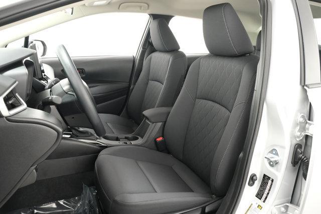 Photo of 2025 Classic Silver Metallic Toyota Corolla