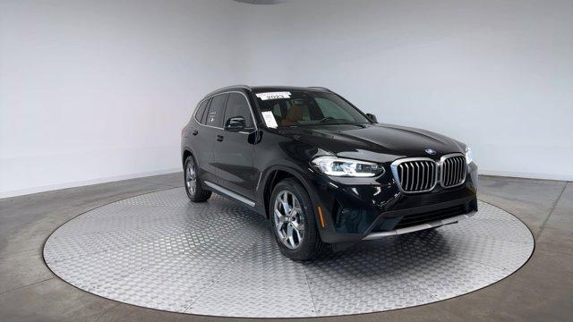 Photo of 2023 Black Sapphire Metallic BMW X3