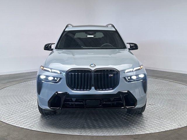 Photo of 2026 Gray Metallic BMW X7