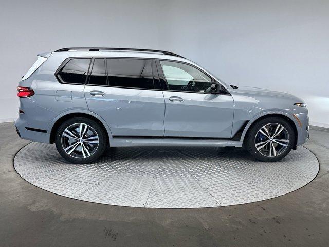 Photo of 2026 Gray Metallic BMW X7