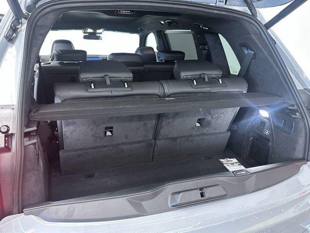 Photo of 2026 Gray Metallic BMW X7